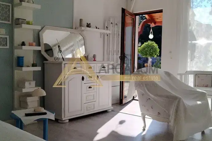 Floor of House in Varna, Dolna Traka