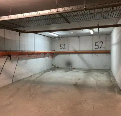 Photo 3 — Garage/Parking in Студентски