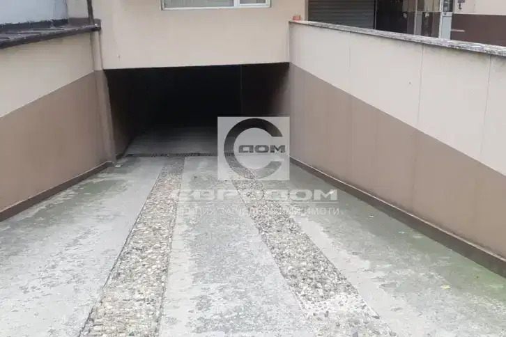 Garage/Parking in Stara Zagora, Bila