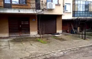 Гараж/Паркомясто във Велико Търново, Бузлуджа