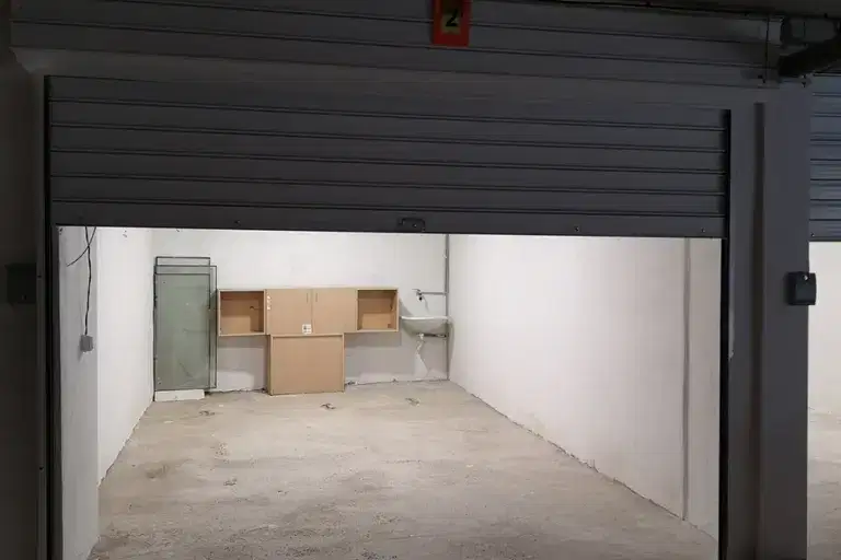 Garage/Parking in Sofiya, Centyr