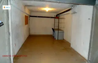 Гараж/Паркомясто в София, Лозенец