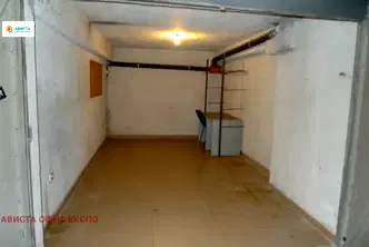 Гараж/Паркомясто в София, Лозенец