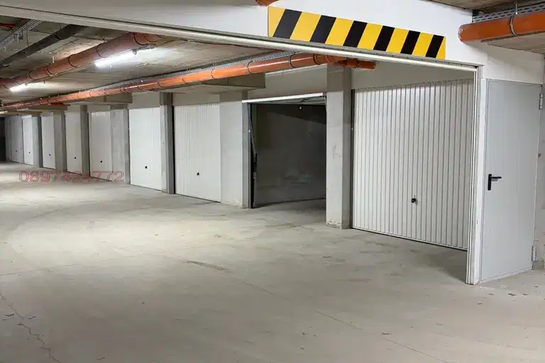 Garage/Parking in Sofiya, Malinova Dolina