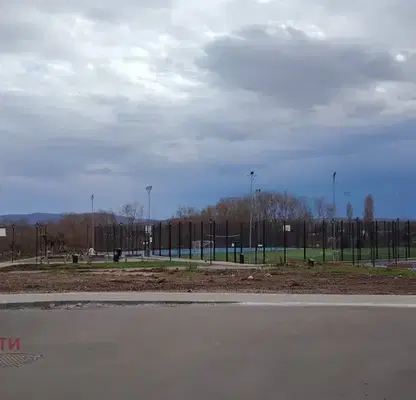 Снимка 3 — Гараж/Паркомясто в Бургас, Меден рудник - зона В