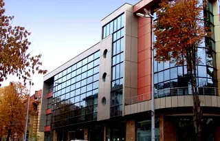 Гараж/Паркомясто в Плевен, Широк център