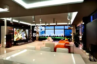 Къща във Варна, Бриз