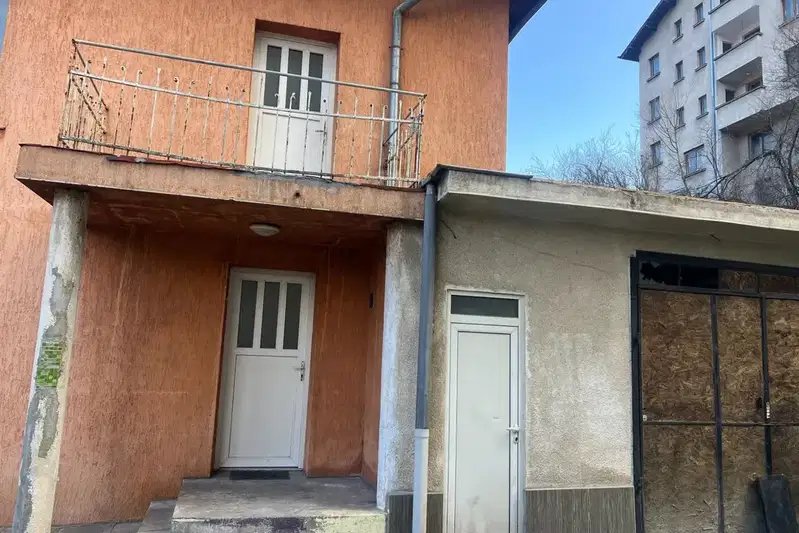 House in Sofiya, Knyajevo