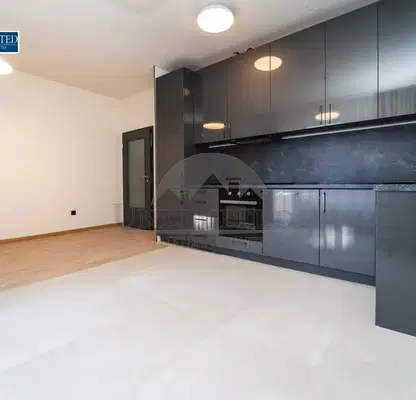 Photo 4 — House in Sofiya, Lozenec