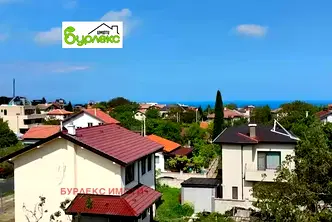 Къща във Варна, м-т Ален мак
