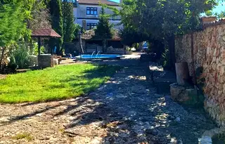 Къща във Варна, м-т Боровец - юг