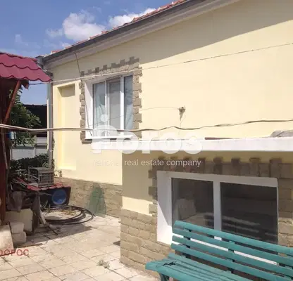 Снимка 4 — Къща в Бургас, Камено
