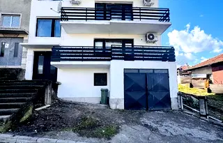 Къща в Русе, Бяла
