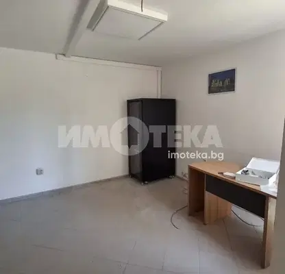 Photo 3 — Shop in Plovdiv, Centyr
