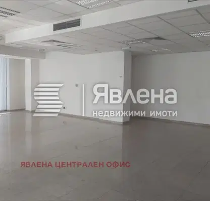 Снимка 2 — Магазин в София, Център