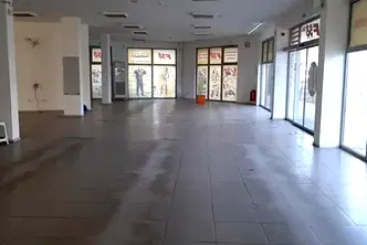 Магазин в Кърджали, Център