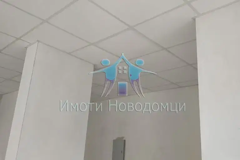 Магазин в Шумен, Център
