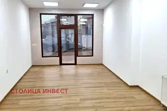 Магазин в Русе, Център