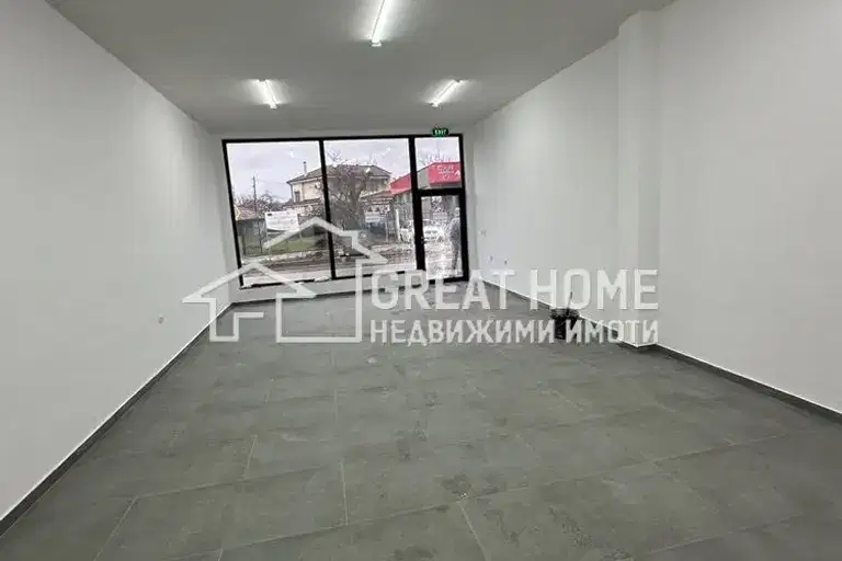 Магазин в Търговище, Център
