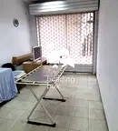 Магазин в София, Център