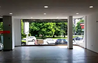 Магазин в Пазарджик, Идеален център