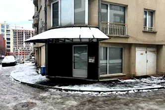Магазин в София, Кръстова вада