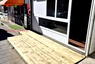 Магазин във Варна, Младост 1