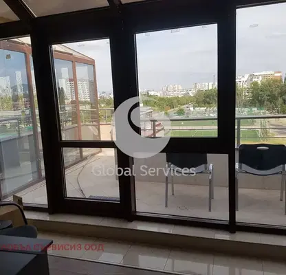 Photo 3 — Office in Студентски