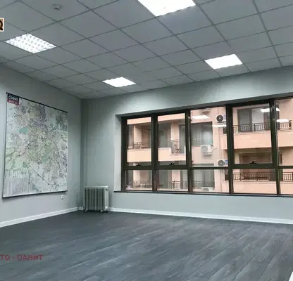 Photo 2 — Office in Studentski