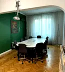 Офис в София, Център