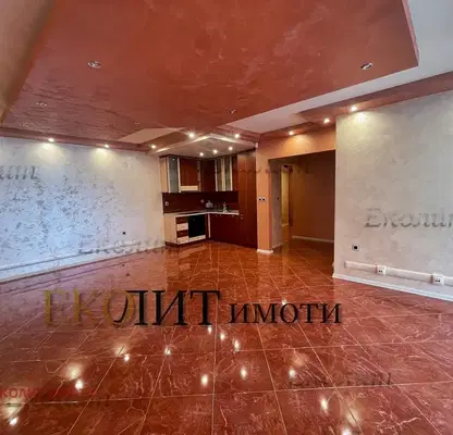 Photo 2 — Office in Sofiya, Centyr