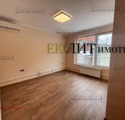 Photo 4 — Office in Sofiya, Centyr