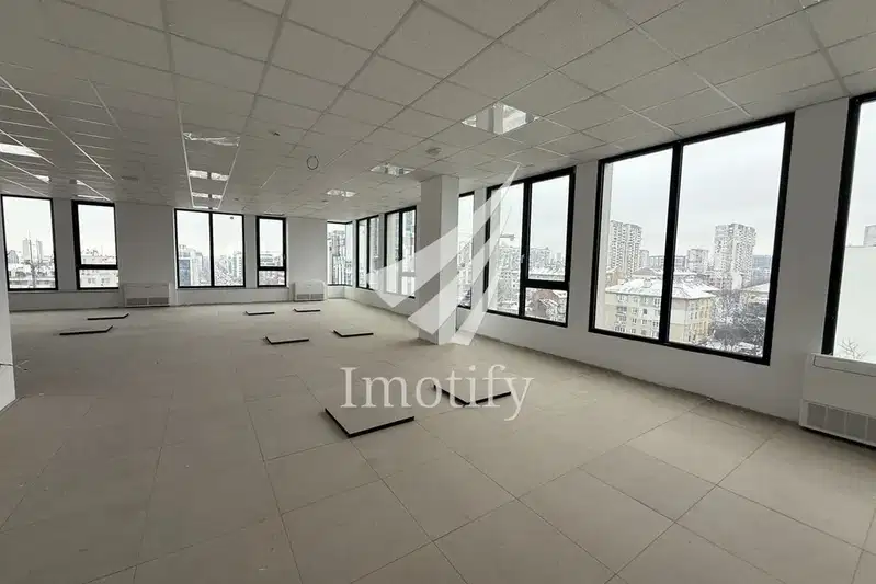 Office in Sofiya, Centyr