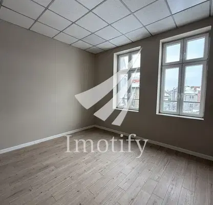 Photo 3 — Office in Sofiya, Centyr
