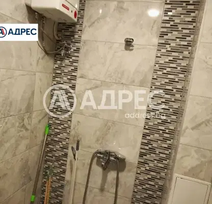Photo 5 — Office in Раз, Център