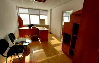 Офис в Габрово, Център
