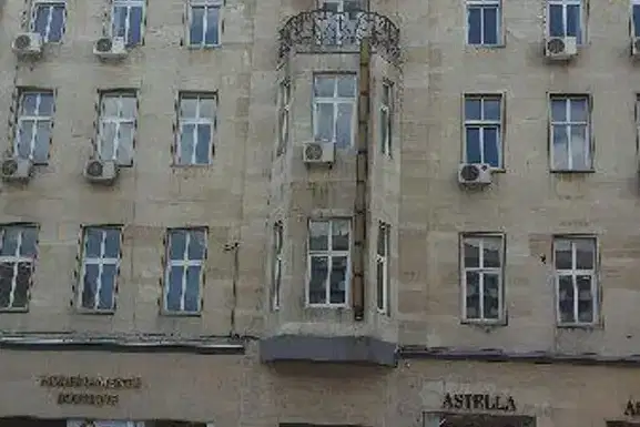 Office in Sofia, Centyr