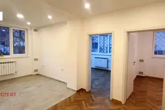 Офис в София, Център