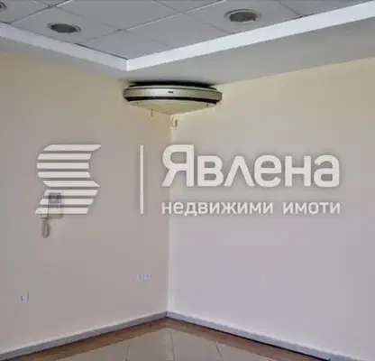 Снимка 2 — Офис в Бургас, Център