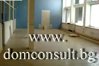Офис в София, Гео Милев
