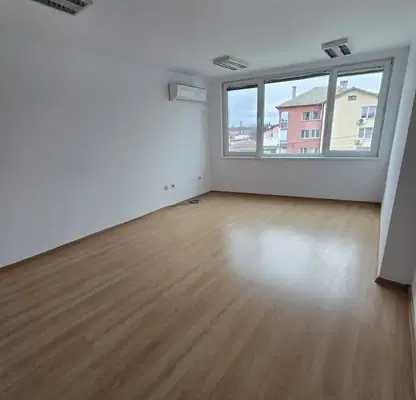 Photo 4 — Office in Sofiya, Gorublyane