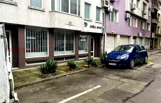 Офис във Варна, Гръцка махала