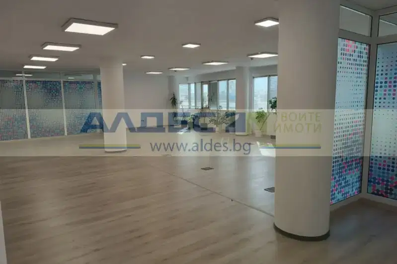 Офис в София, Хиподрума