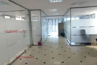 Офис в София, Илиянци