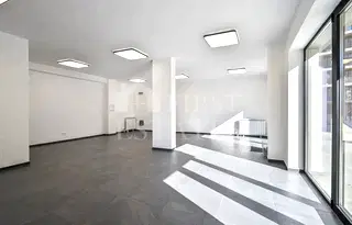 Офис в София, Красно село