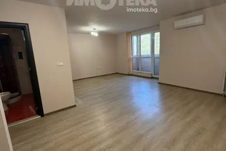 Office in Plovdiv, Kyrshiyaka