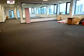 Офис в София, Летище София