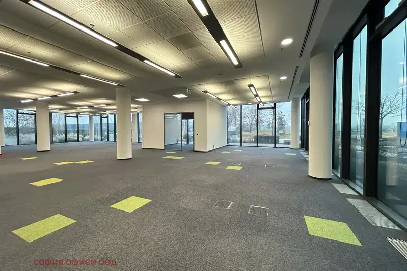 Office in Sofiya, Letishte Sofiya