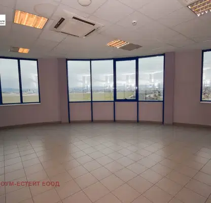 Photo 4 — Office in Sofiya, Levski V
