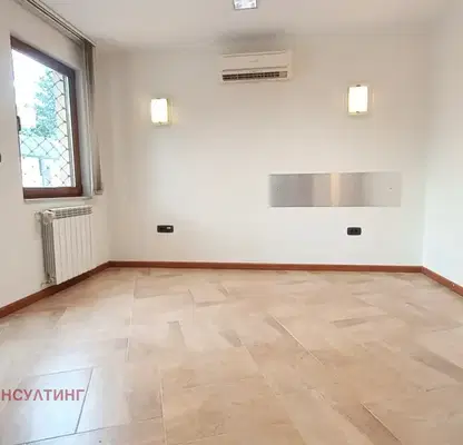 Photo 3 — Office in Sofia, Lozenec
